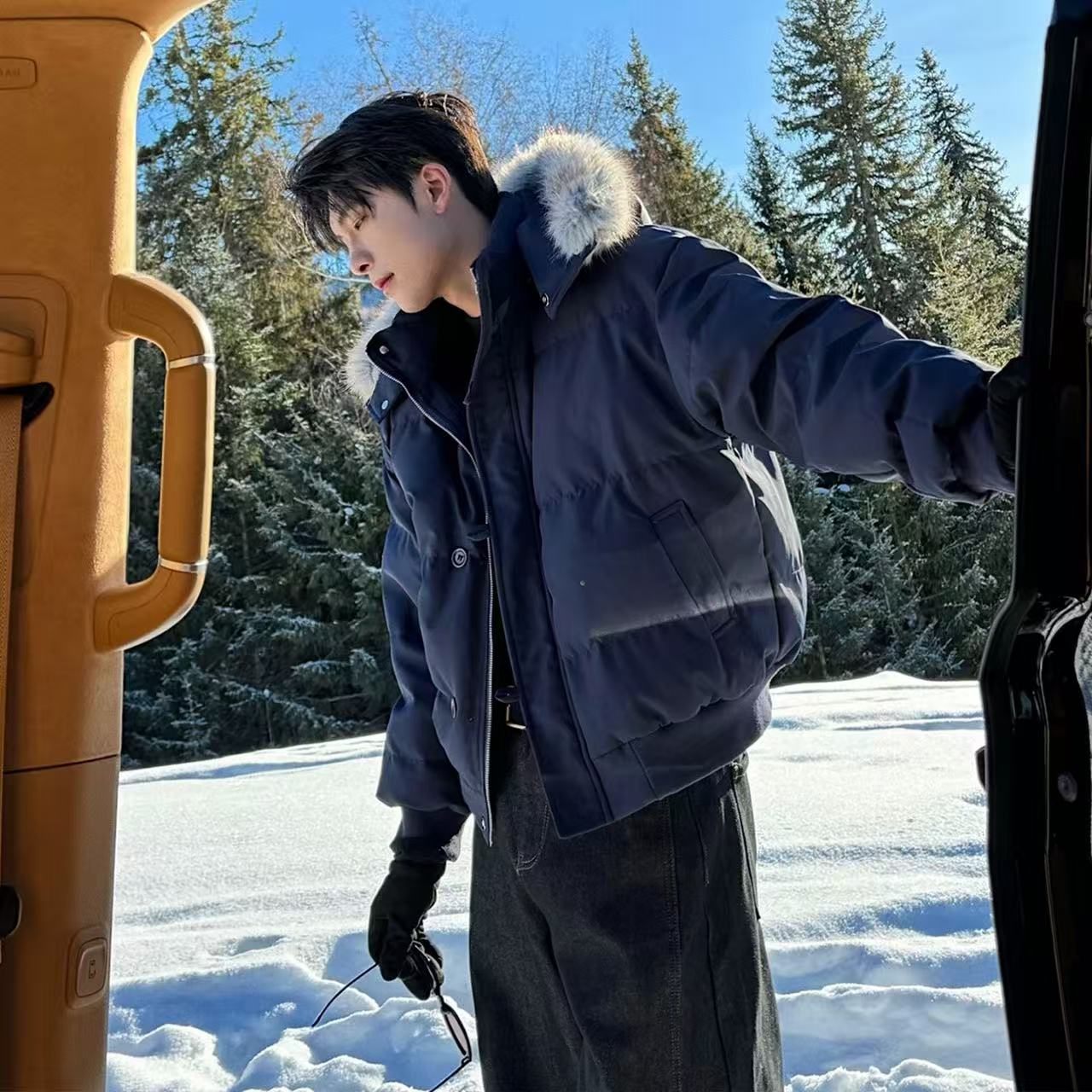 Hualun Zuoshandiao Hooded Down Jacket Winter Men's Style 2025 Super Popular Men's High-end Thickened Coat Winter Clothing